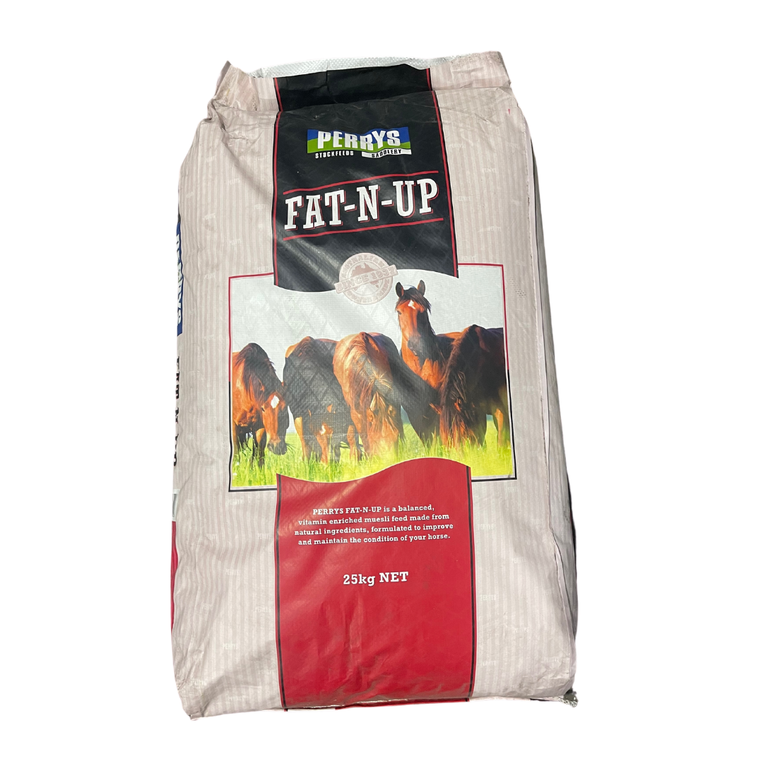 Chaff 50/50 Lucerne/Oaten Molasses 25kg | Pet, Horse & Farm – Pet Horse ...